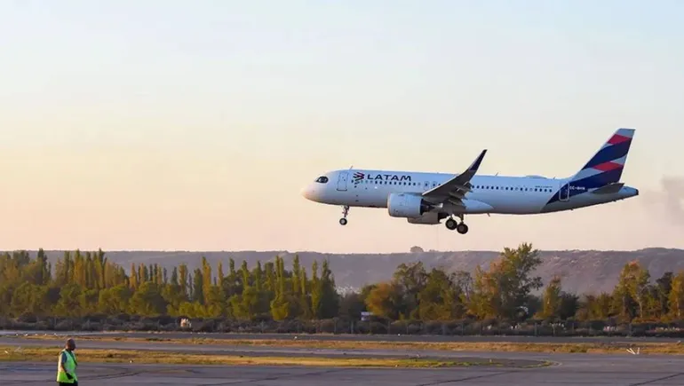 latam-neuquen-chile