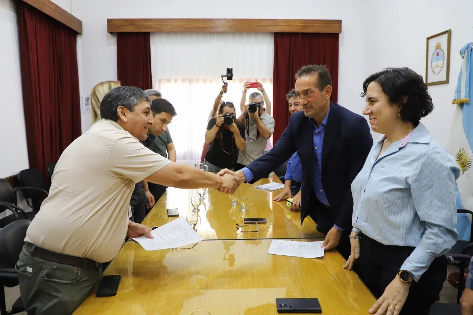 WhatsApp Image 2025-12-03 at 1.09.54 PM